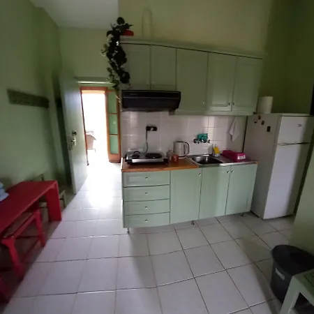 Ifigenia's Apartahotel Kardamyli