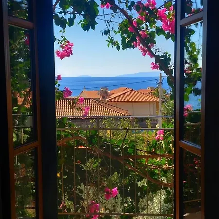 Ifigenia's Apartahotel