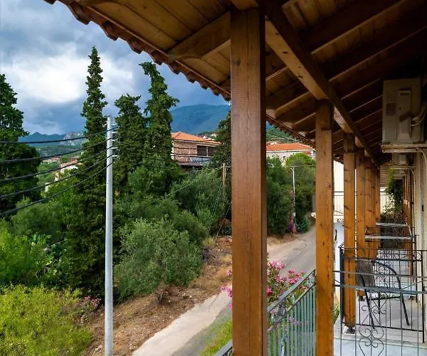 Ifigenia's Apartmanhotel 4*